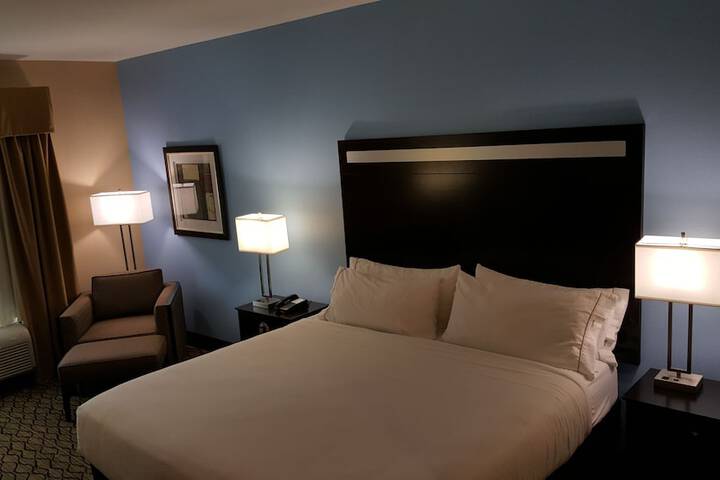 Holiday Inn Express & Suites Atascocita - Humble - Kingwood by IHG
