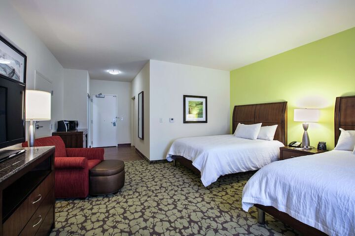 Hilton Garden Inn Lincoln Downtown / Haymarket