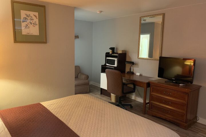 Room 26 of 29