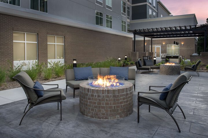 Terrace/Patio 45 of 48