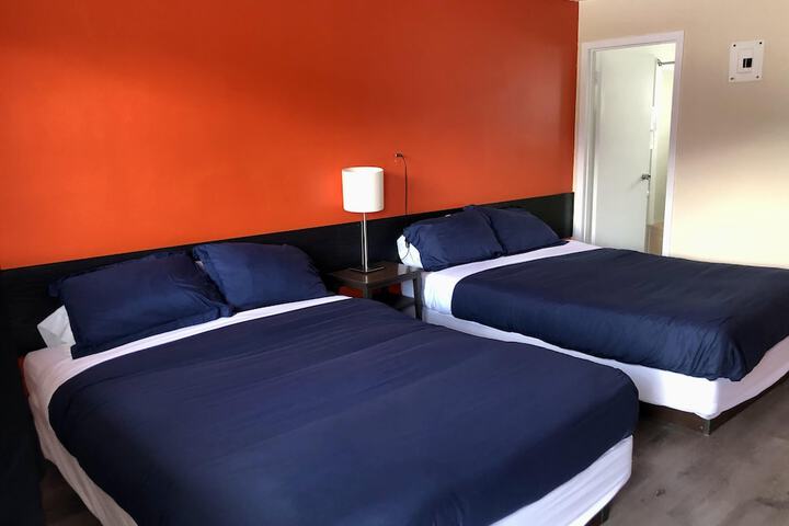 The Canterbury Inn of Downtown Invermere
