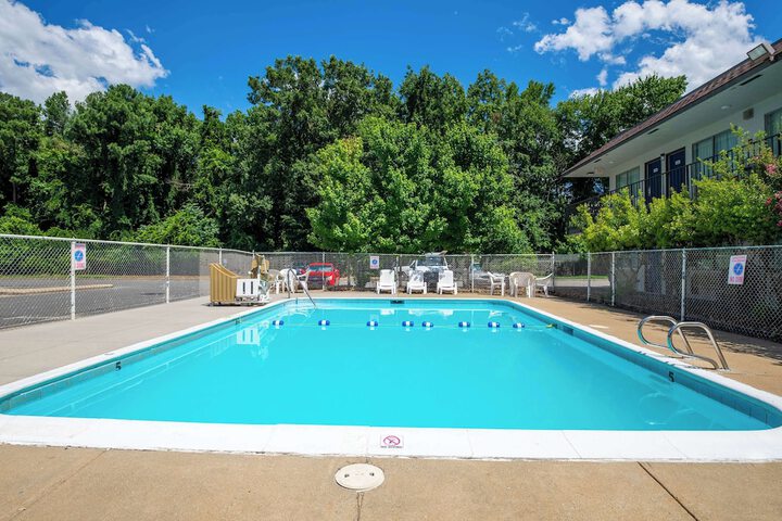 Pool 5 of 28