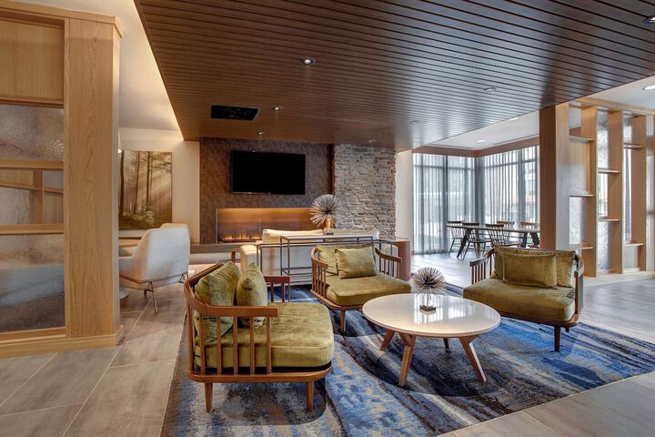 Hotel Interior 13 of 37