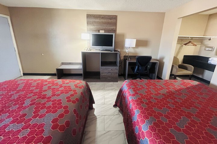 Residential Suites Blue Springs by Hotel O I 70