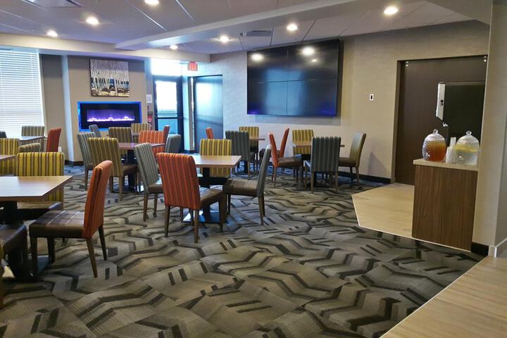 Encore Suites by Service Plus Inns