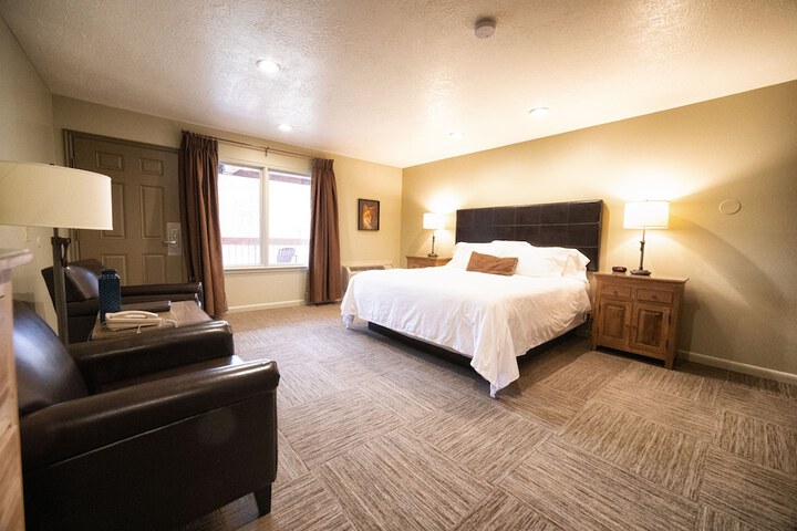Room 38 of 52