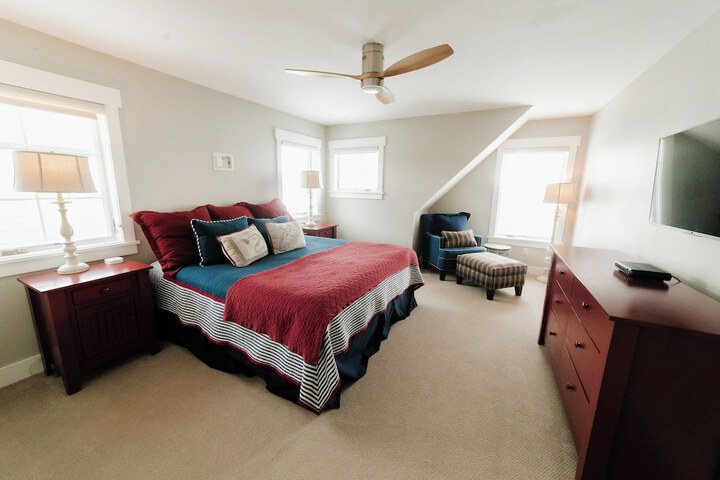 Room 162 of 230