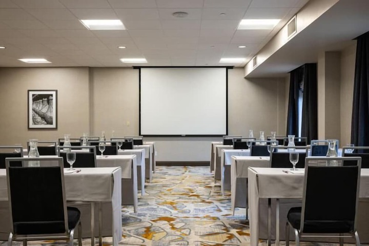 Madison Marriott South