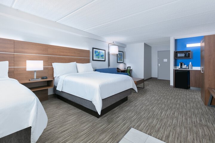 Room 50 of 70