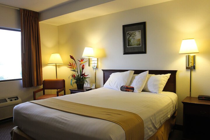 Room 18 of 44