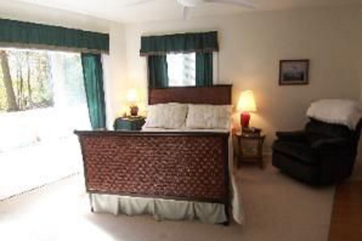 Tree Top Bed & Breakfast