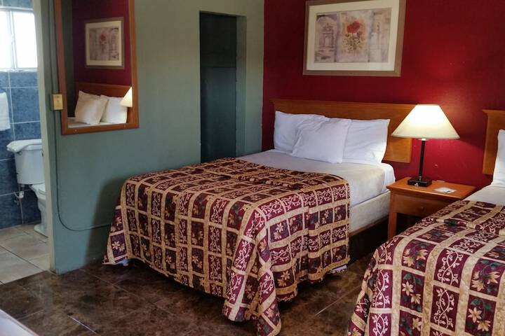 El Rancho Motel