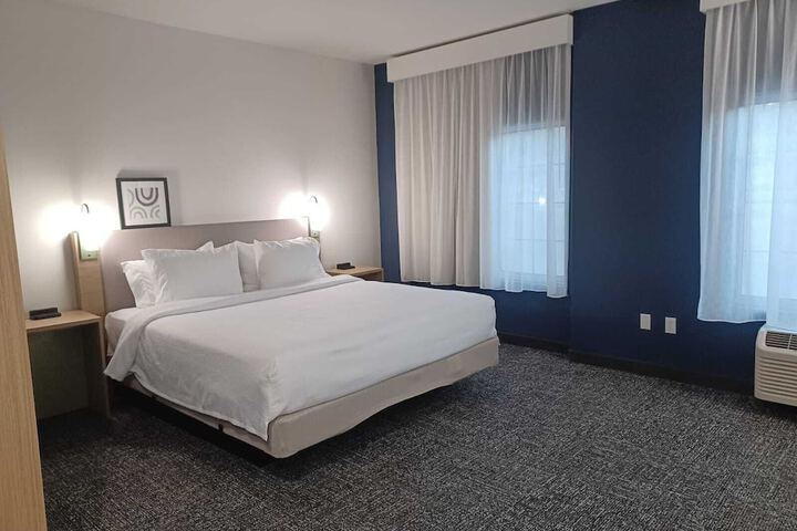 Spark by Hilton Redlands