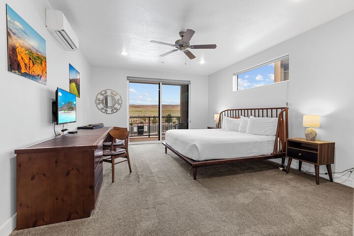 Vacation Rentals at Sand Hollow Resort