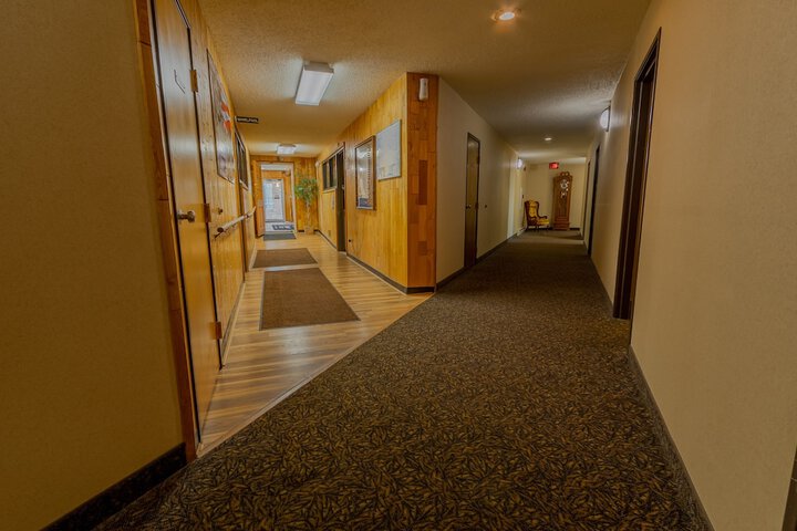 Ballroom/Hall 43 of 45