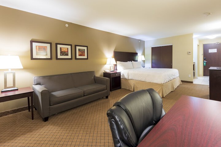 Room 53 of 67