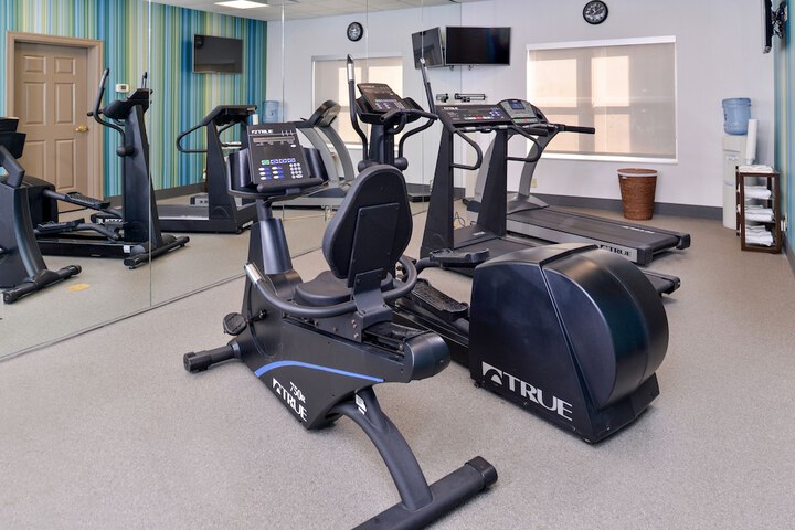 Holiday Inn Express St. Louis West - OFallon by IHG