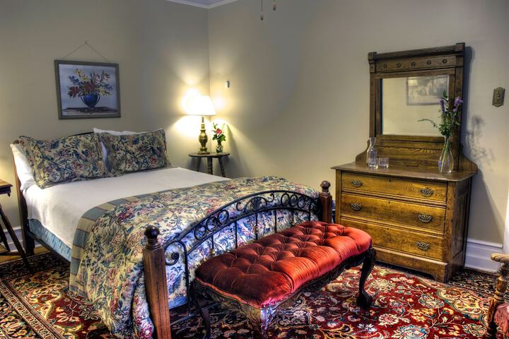 The York House Inn