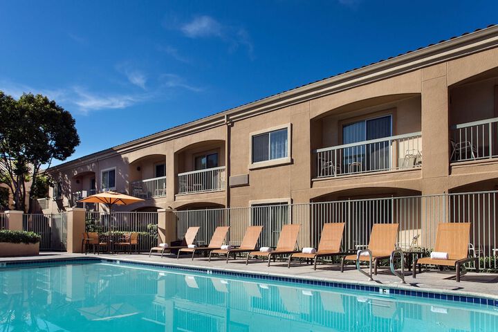 Pool 6 of 49