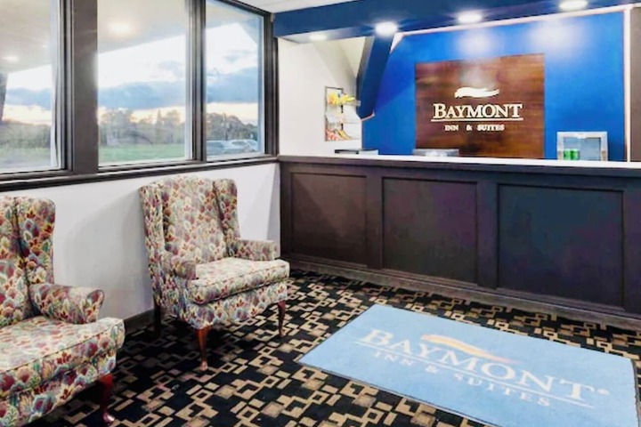 Baymont by Wyndham Bay City