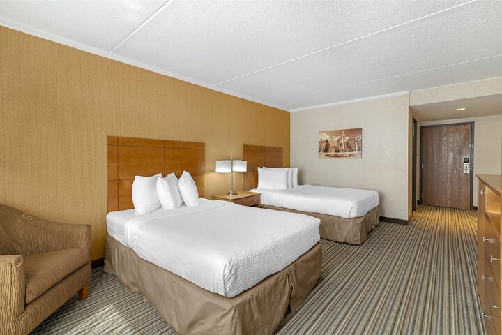 Best Western Royal Plaza Hotel & Trade Center