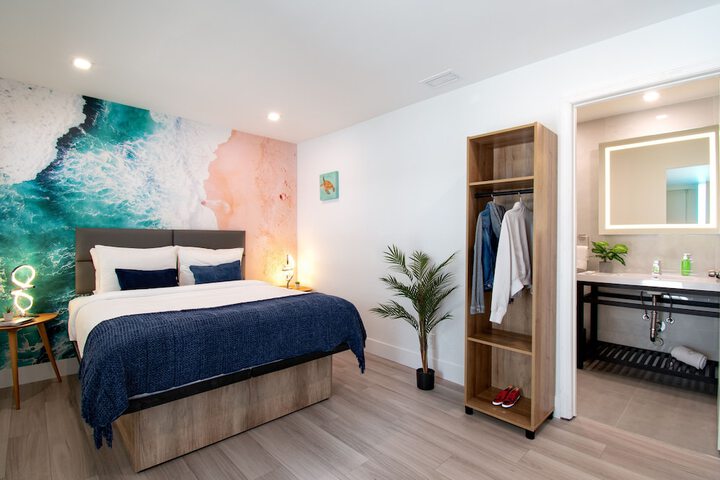 Room 18 of 85
