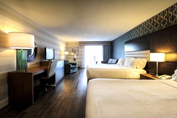 Room 29 of 53
