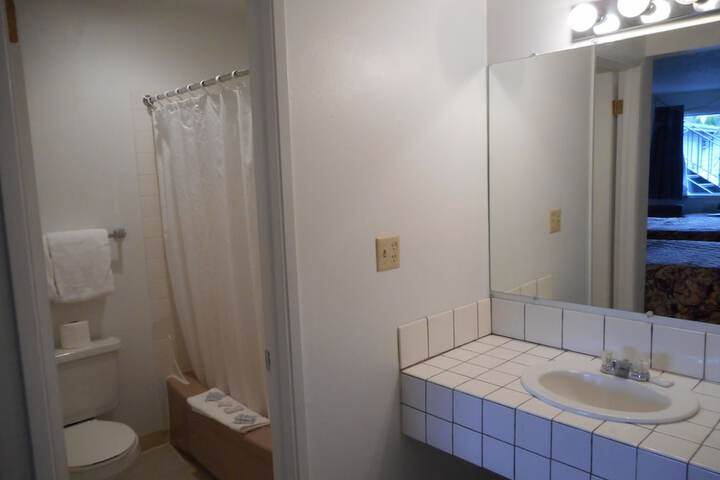 Room 36 of 58