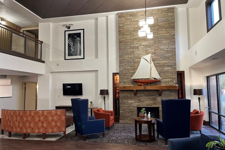 Hotel Interior 4 of 20