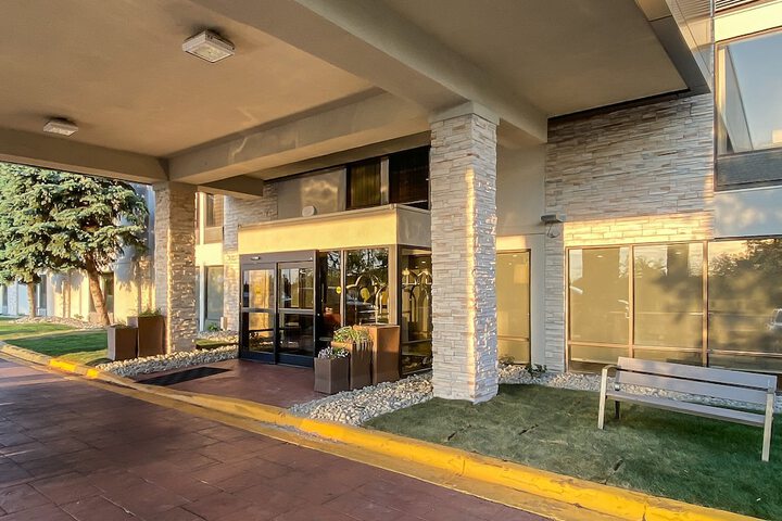 Holiday Inn Express Flint-Campus Area by IHG