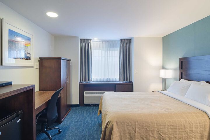 Room 14 of 39