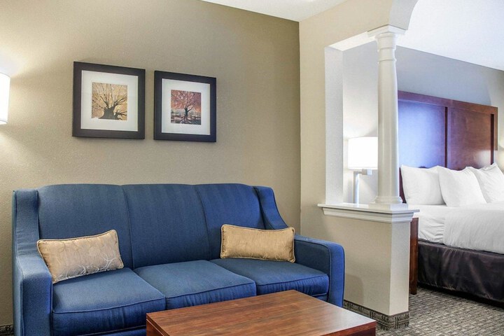 Room 21 of 54