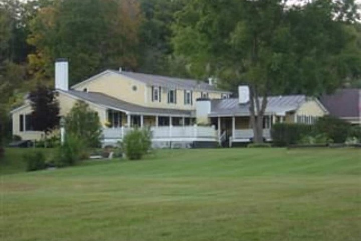 Hotel 4 of 138