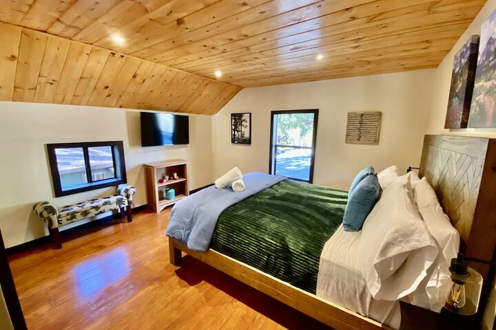 Room 165 of 256