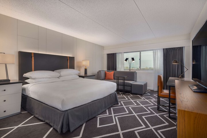 Room 21 of 56
