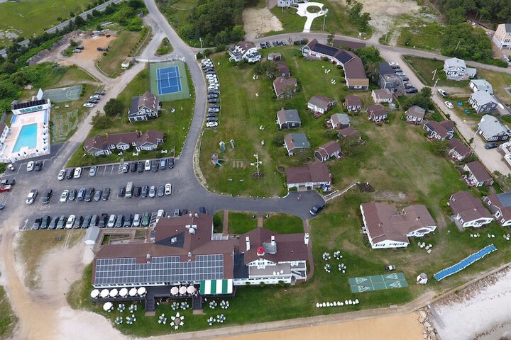 Lighthouse Inn
