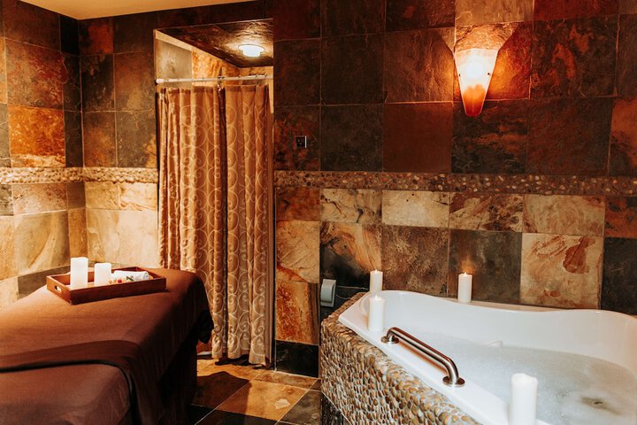 Chrysalis Inn & Spa Bellingham Curio Collection by Hilton
