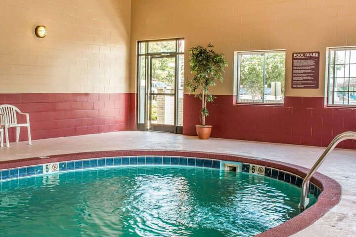 Comfort Inn Decatur Priceville
