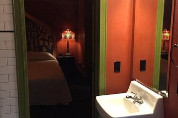 McMenamins Crystal Hotel