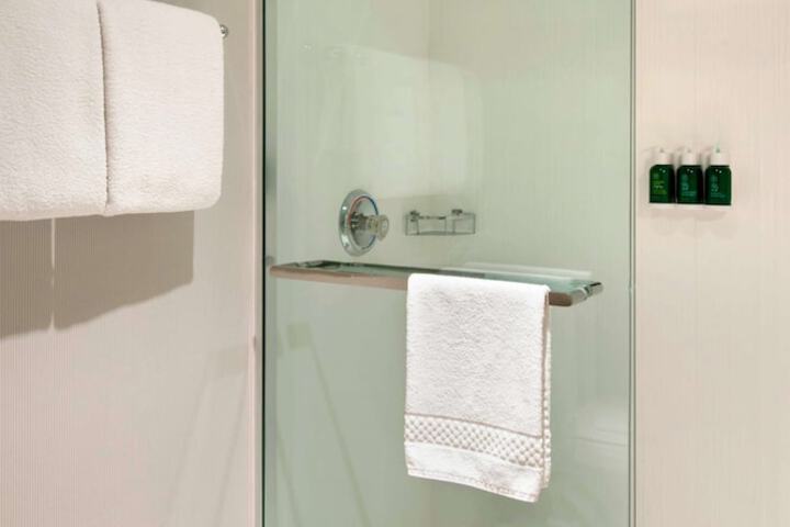 Sonesta Select Newport Middletown