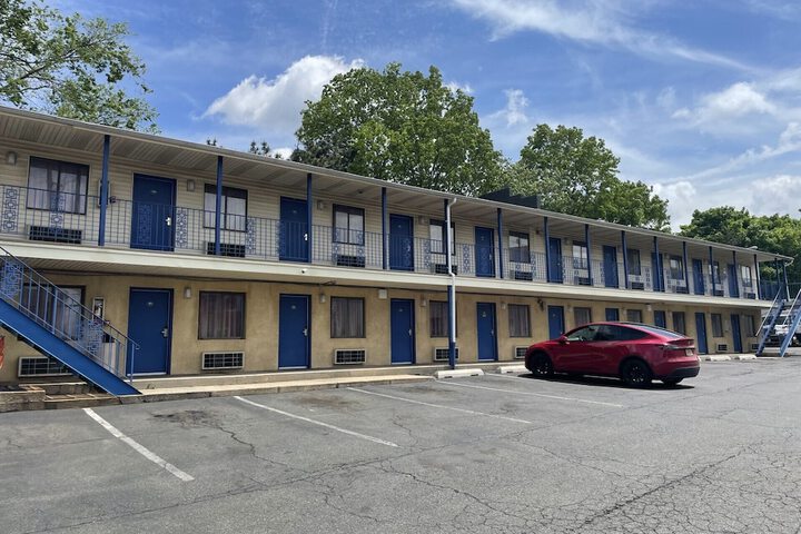 Hotel 3 of 13