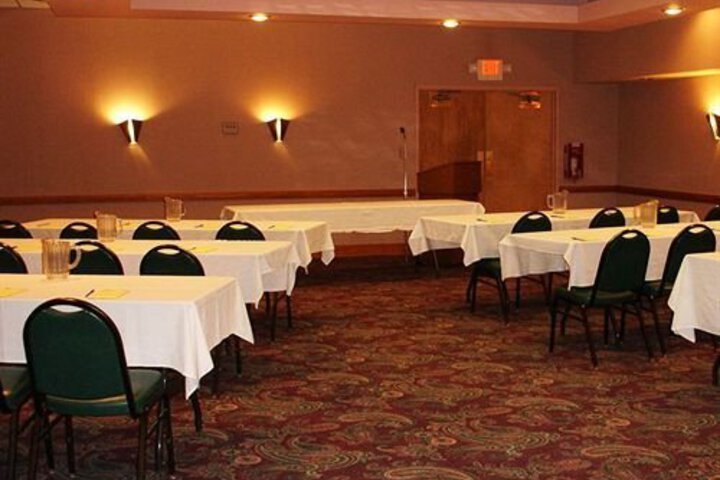 THE ATRIUM HOTEL AND CONFERENCE CENTER