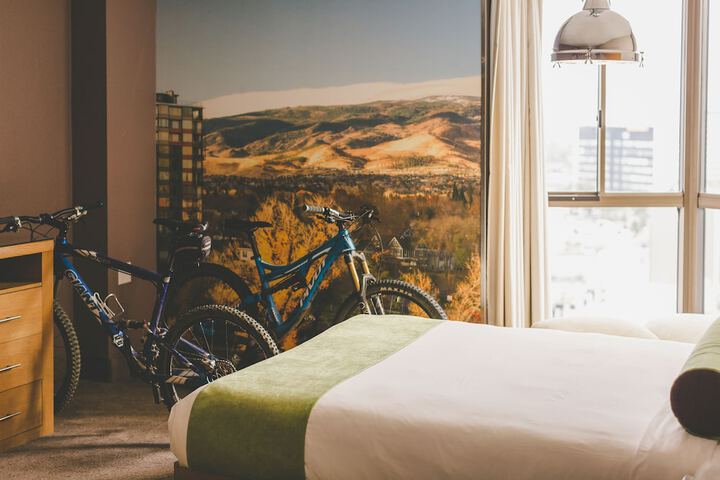 Whitney Peak Hotel Reno Tapestry Collection by Hilton