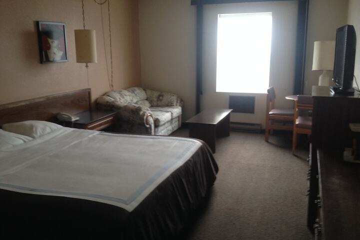 Room 16 of 27