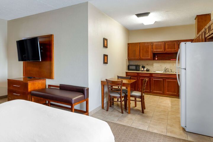 Room 20 of 37