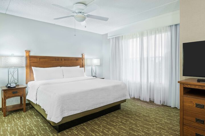 Room 15 of 35