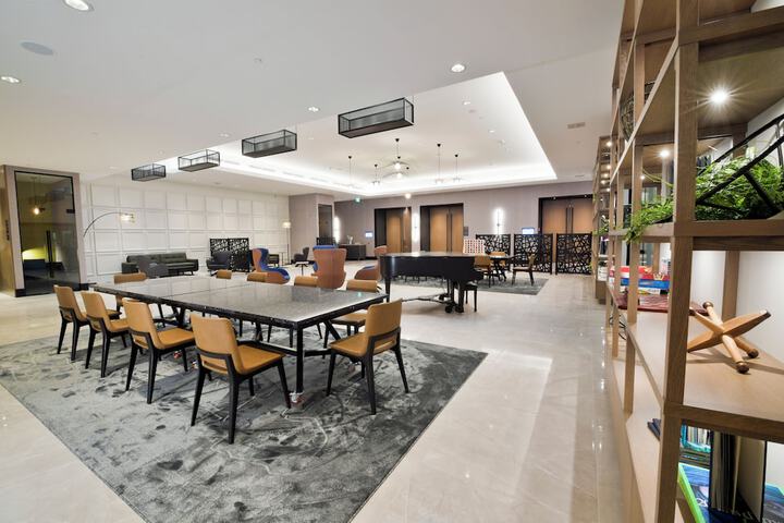 Sheraton Laval Hotel