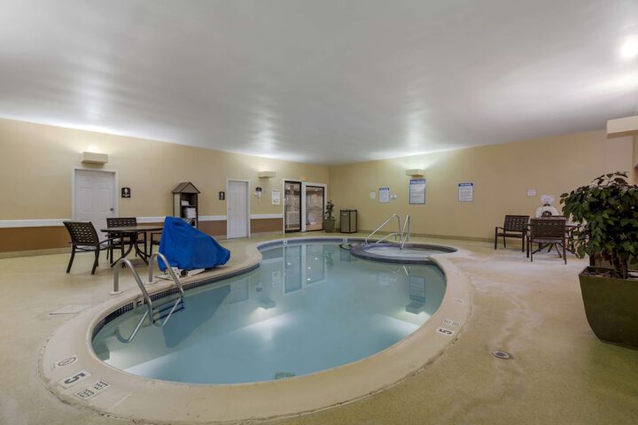 Pool 7 of 67