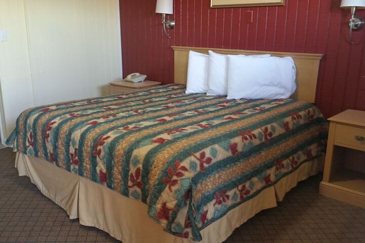 Room 19 of 40