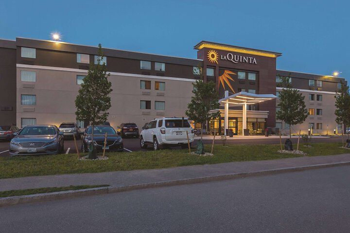 Hotel 2 of 41